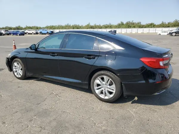 1HGCV1F1XJA131034 2018 HONDA ACCORD - Image 2