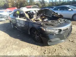1HGCV1F1XJA131082 2018 HONDA ACCORD