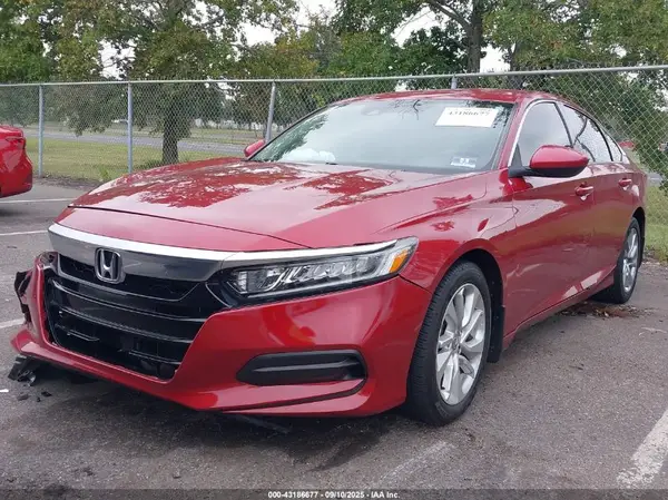 1HGCV1F1XJA143099 2018 HONDA ACCORD - Image 2