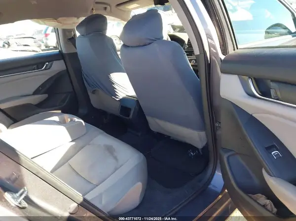 1HGCV1F1XJA151803 2018 HONDA ACCORD - Image 8