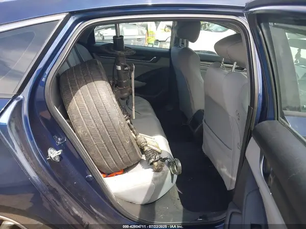 1HGCV1F1XJA171162 2018 HONDA ACCORD - Image 8
