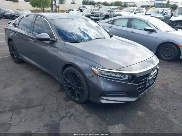 1HGCV1F1XJA186308 2018 HONDA ACCORD - Image 1