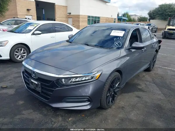 1HGCV1F1XJA186308 2018 HONDA ACCORD - Image 2