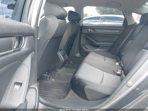 1HGCV1F1XJA186308 2018 HONDA ACCORD - Image 8