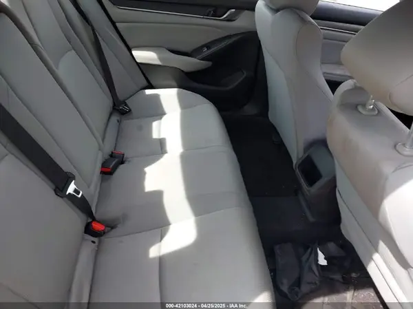 1HGCV1F1XJA190066 2018 HONDA ACCORD - Image 8
