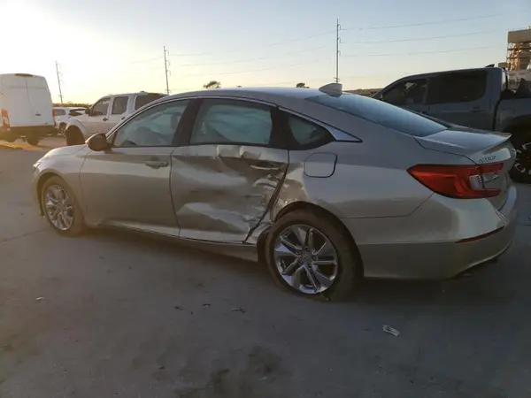 1HGCV1F1XJA205942 2018 HONDA ACCORD - Image 2