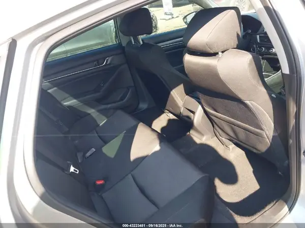 1HGCV1F1XJA211384 2018 HONDA ACCORD - Image 8