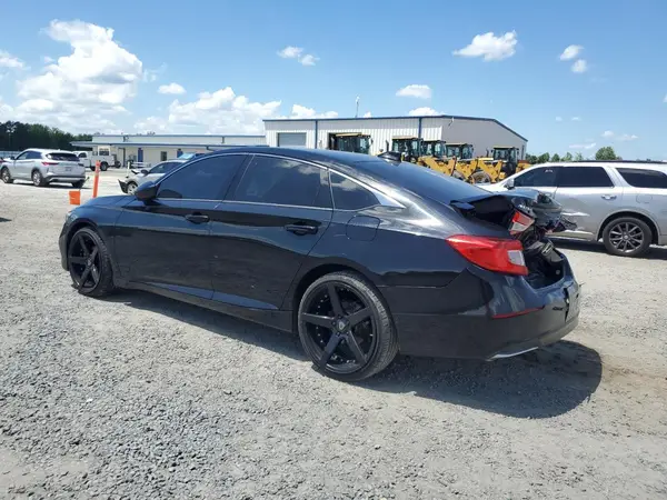 1HGCV1F1XJA221056 2018 HONDA ACCORD - Image 2