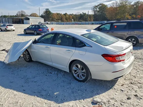 1HGCV1F1XJA226323 2018 HONDA ACCORD - Image 2