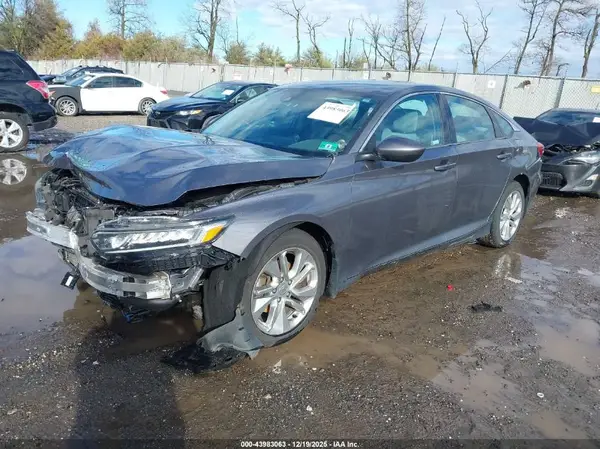 1HGCV1F1XJA227780 2018 HONDA ACCORD - Image 2