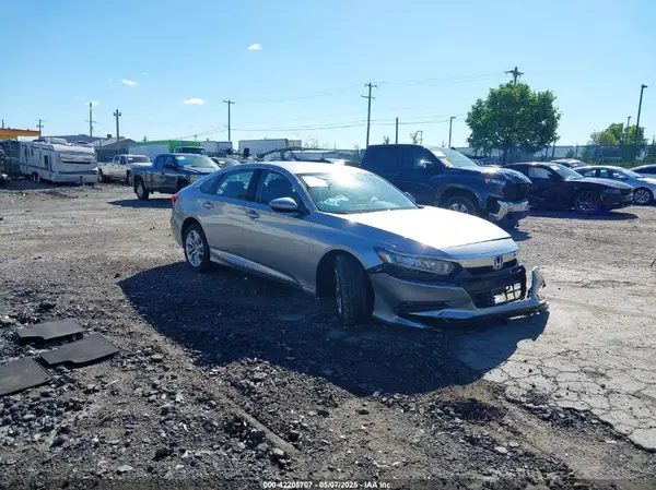 1HGCV1F1XJA227844 2018 HONDA ACCORD - Image 1