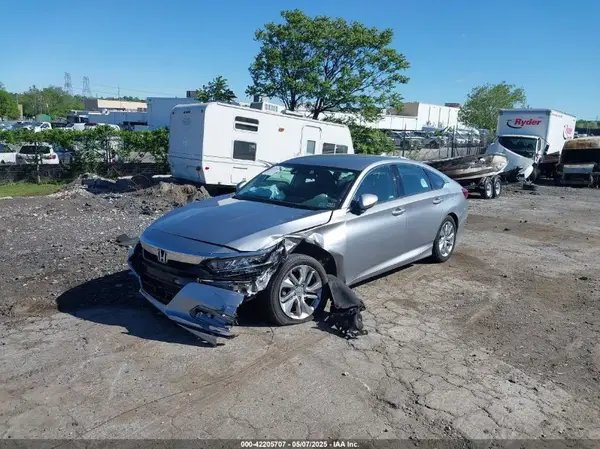 1HGCV1F1XJA227844 2018 HONDA ACCORD - Image 2