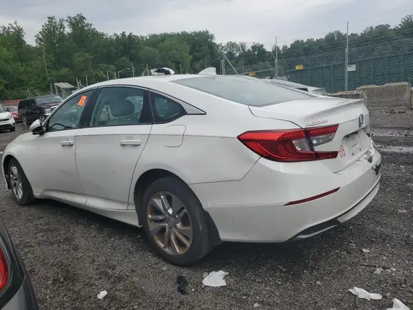1HGCV1F1XJA231425 2018 HONDA ACCORD - Image 2