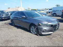 1HGCV1F1XJA235040 2018 HONDA ACCORD