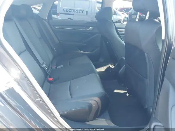 1HGCV1F1XJA235040 2018 HONDA ACCORD - Image 8