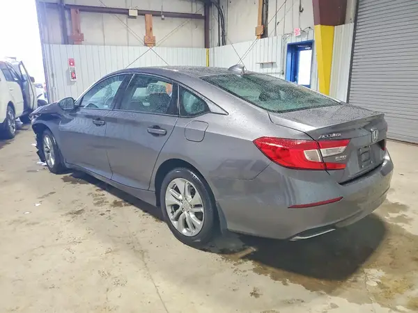 1HGCV1F1XJA242179 2018 HONDA ACCORD - Image 2
