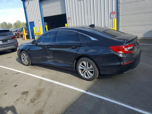 1HGCV1F1XJA246619 2018 HONDA ACCORD - Image 2