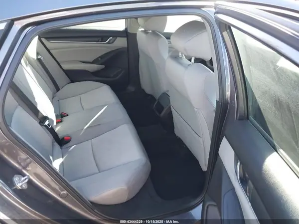 1HGCV1F1XJA249732 2018 HONDA ACCORD - Image 8
