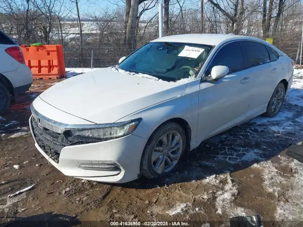1HGCV1F1XJA255398 2018 HONDA ACCORD - Image 2