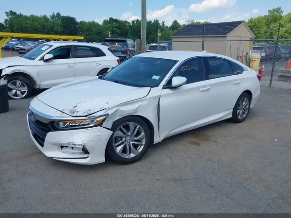 1HGCV1F1XJA256163 2018 HONDA ACCORD - Image 2