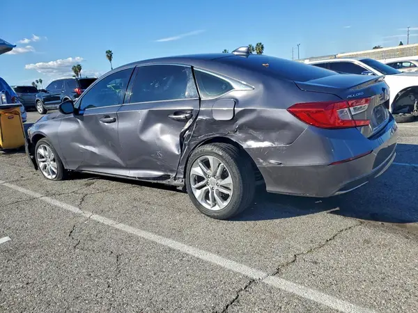 1HGCV1F1XJA257118 2018 HONDA ACCORD - Image 2