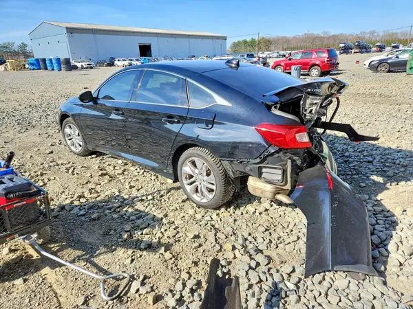 1HGCV1F1XJA263372 2018 HONDA ACCORD - Image 2