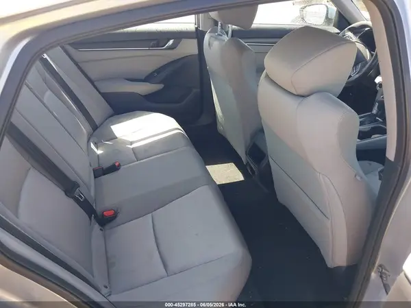 1HGCV1F1XJA264666 2018 HONDA ACCORD - Image 8