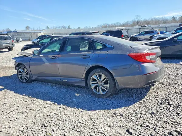1HGCV1F1XJA268149 2018 HONDA ACCORD - Image 2