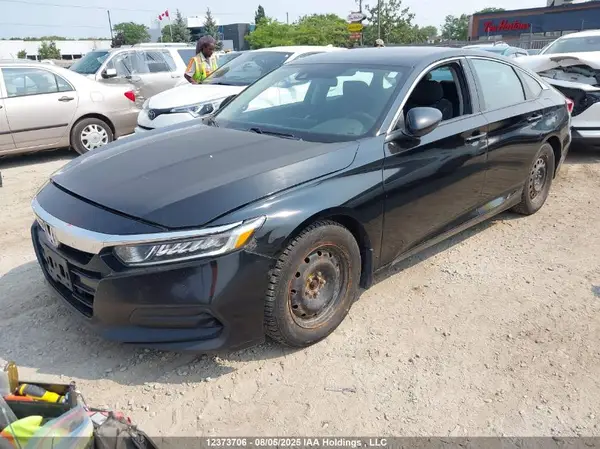 1HGCV1F1XJA803156 2018 HONDA ACCORD - Image 2