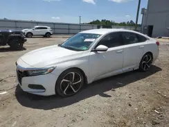 1HGCV1F1XKA030805 2019 HONDA ACCORD