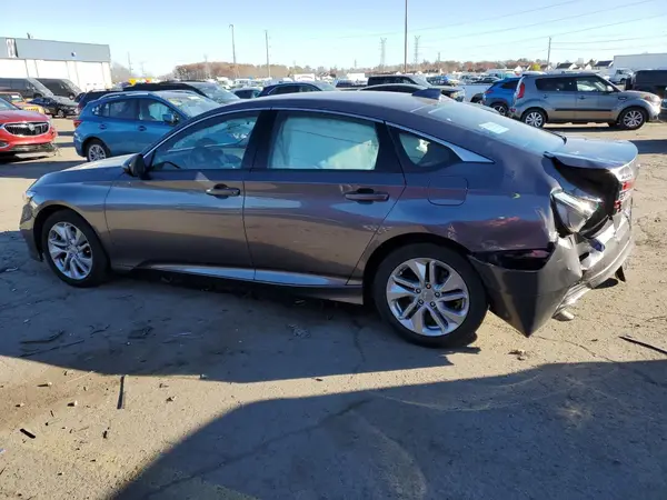 1HGCV1F1XKA038676 2019 HONDA ACCORD - Image 2