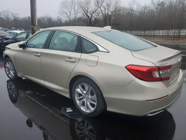 1HGCV1F1XKA043716 2019 HONDA ACCORD - Image 2