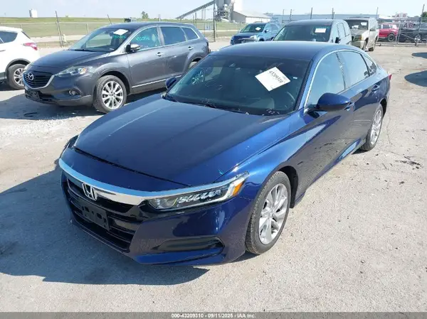 1HGCV1F1XKA113781 2019 HONDA ACCORD - Image 2