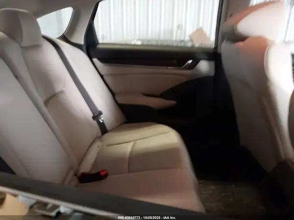 1HGCV1F1XKA130743 2019 HONDA ACCORD - Image 8