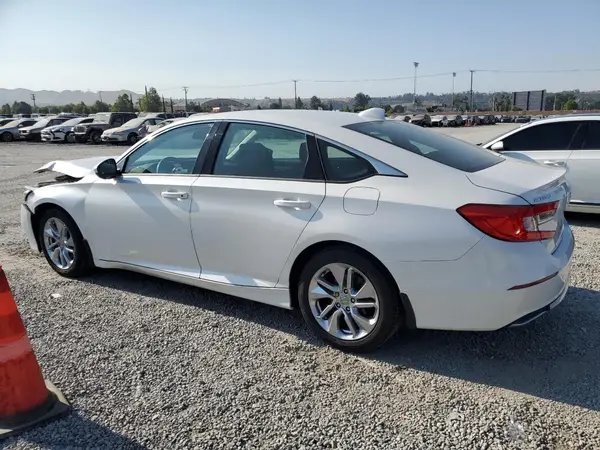 1HGCV1F1XKA134789 2019 HONDA ACCORD - Image 2