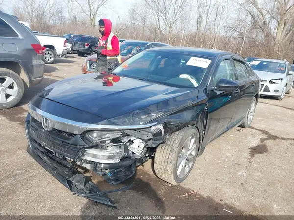 1HGCV1F1XKA156758 2019 HONDA ACCORD - Image 2