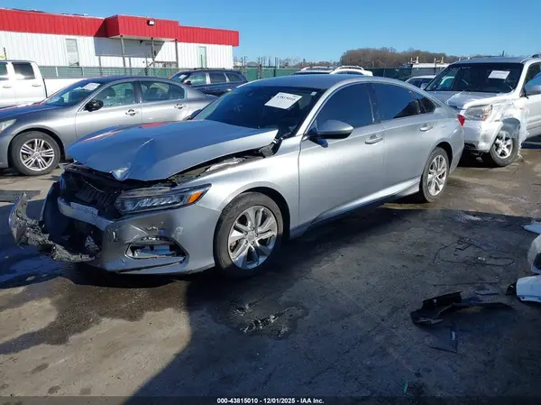 1HGCV1F1XLA029719 2020 HONDA ACCORD - Image 2