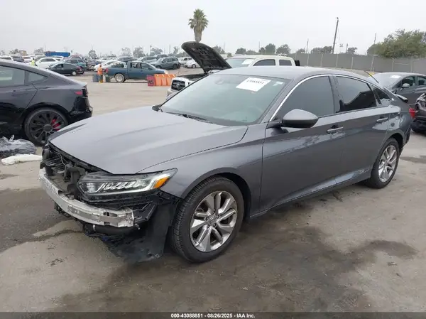 1HGCV1F1XLA116715 2020 HONDA ACCORD - Image 2
