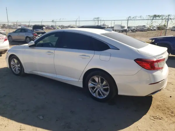 1HGCV1F1XLA120585 2020 HONDA ACCORD - Image 2