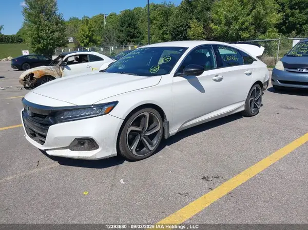 1HGCV1F20MA800067 2021 HONDA ACCORD - Image 2