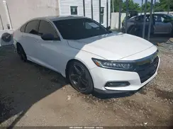 1HGCV1F30JA002074 2018 HONDA ACCORD