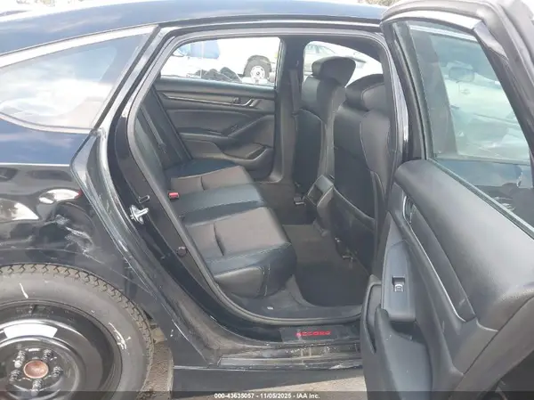 1HGCV1F30JA005878 2018 HONDA ACCORD - Image 8