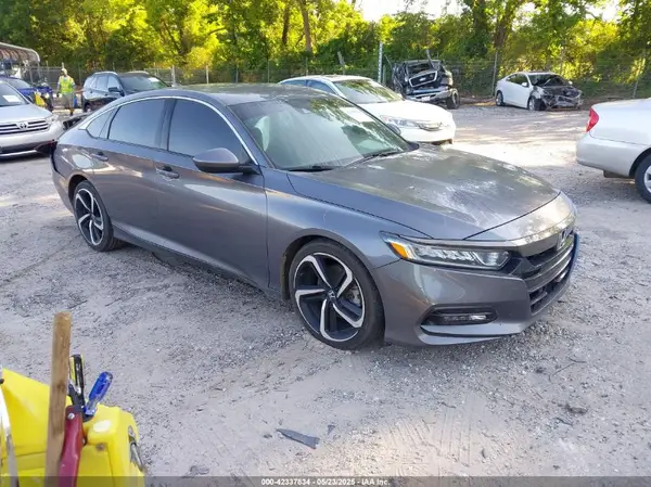 1HGCV1F30JA005928 2018 HONDA ACCORD - Image 1