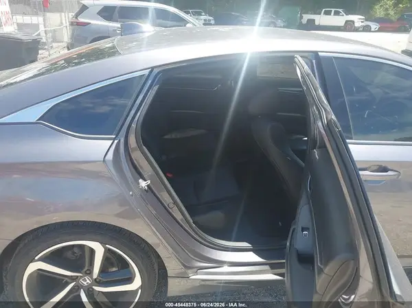 1HGCV1F30JA010949 2018 HONDA ACCORD - Image 8