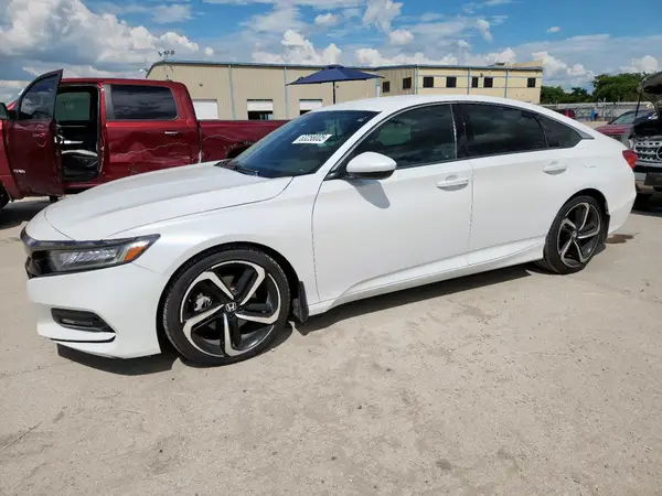 1HGCV1F30JA016279 2018 HONDA ACCORD - Image 1