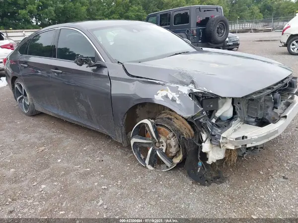 1HGCV1F30JA022292 2018 HONDA ACCORD