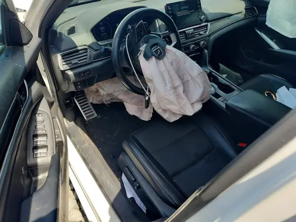 1HGCV1F30JA027850 2018 HONDA ACCORD - Image 8