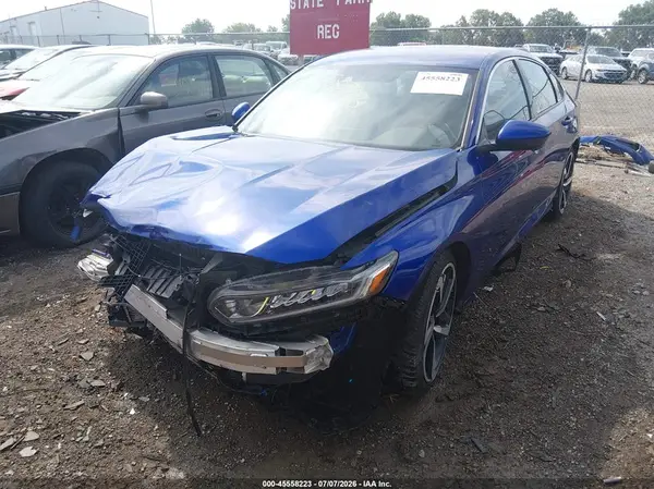 1HGCV1F30JA029551 2018 HONDA ACCORD - Image 2