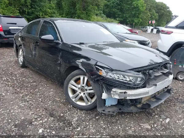 1HGCV1F30JA029971 2018 HONDA ACCORD - Image 1