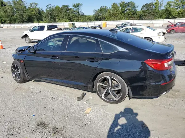 1HGCV1F30JA030005 2018 HONDA ACCORD - Image 2